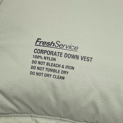 FreshService | フレッシュサービス CORPORATE DOWN VEST ダウンベスト FSC243-10112B ベージュ系 サイズ：M【尾張小牧店】