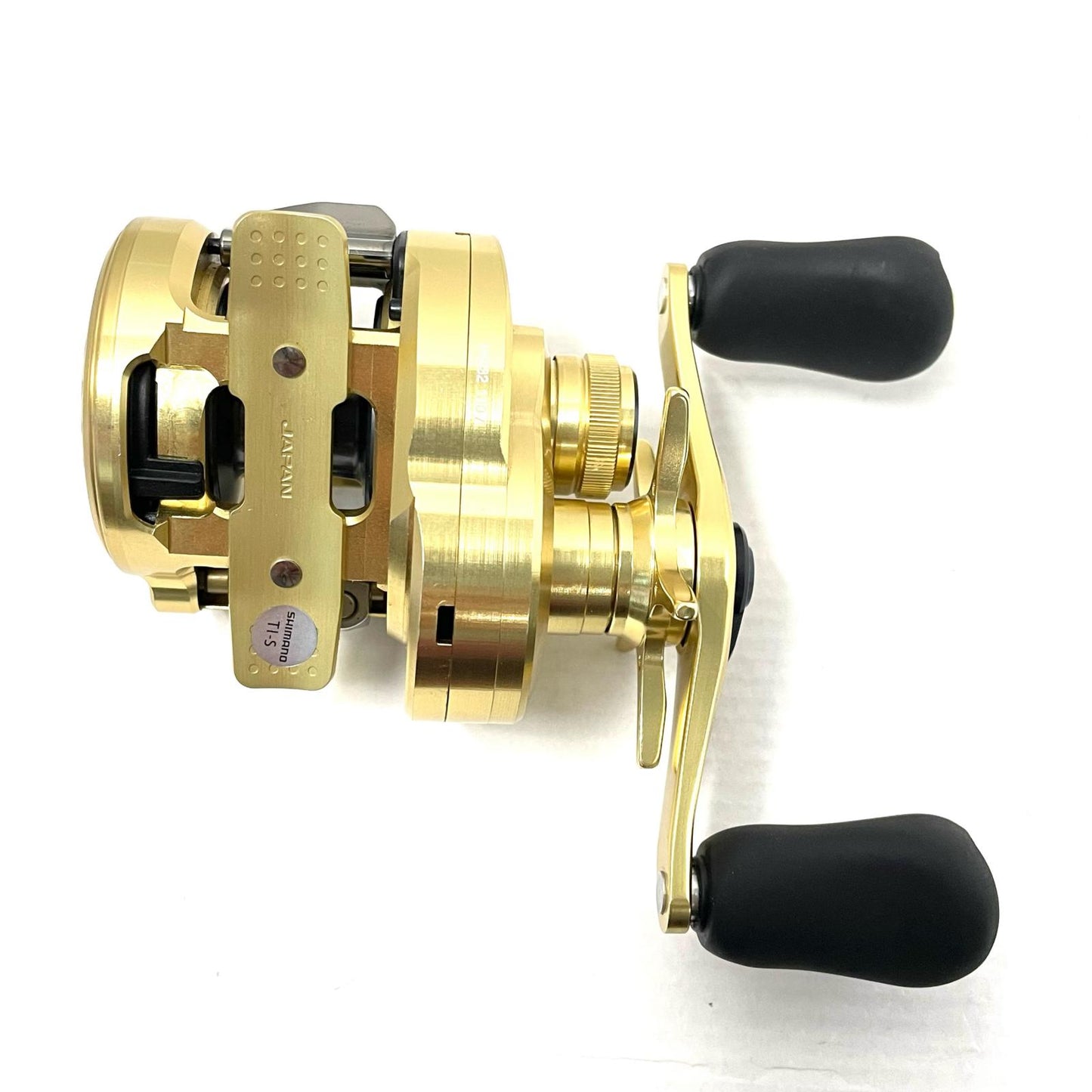 【フィッシング/釣り/釣具/リール】 【ベイトリール/右ハンドル】SHIMANO | シマノ 21カルカッタコンクエスト 100【尾張小牧店】