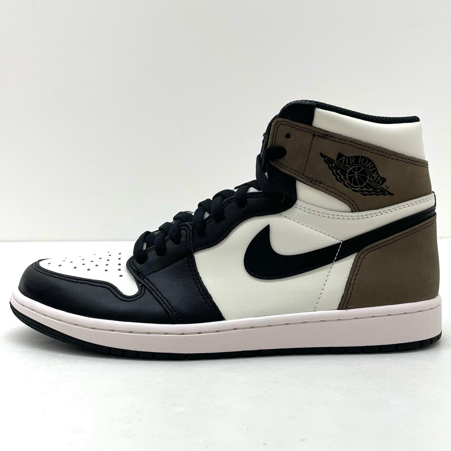 NIKE | ナイキ Air Jordan 1 High OG スニーカー 555088-105 ブラウン×ブラック×ホワイト 28.5cm