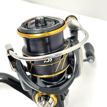 【フィッシング/釣り/釣具/リール】 【スピニングリール】Daiwa | ダイワ 21カルディア FCLT2500S【尾張小牧店】