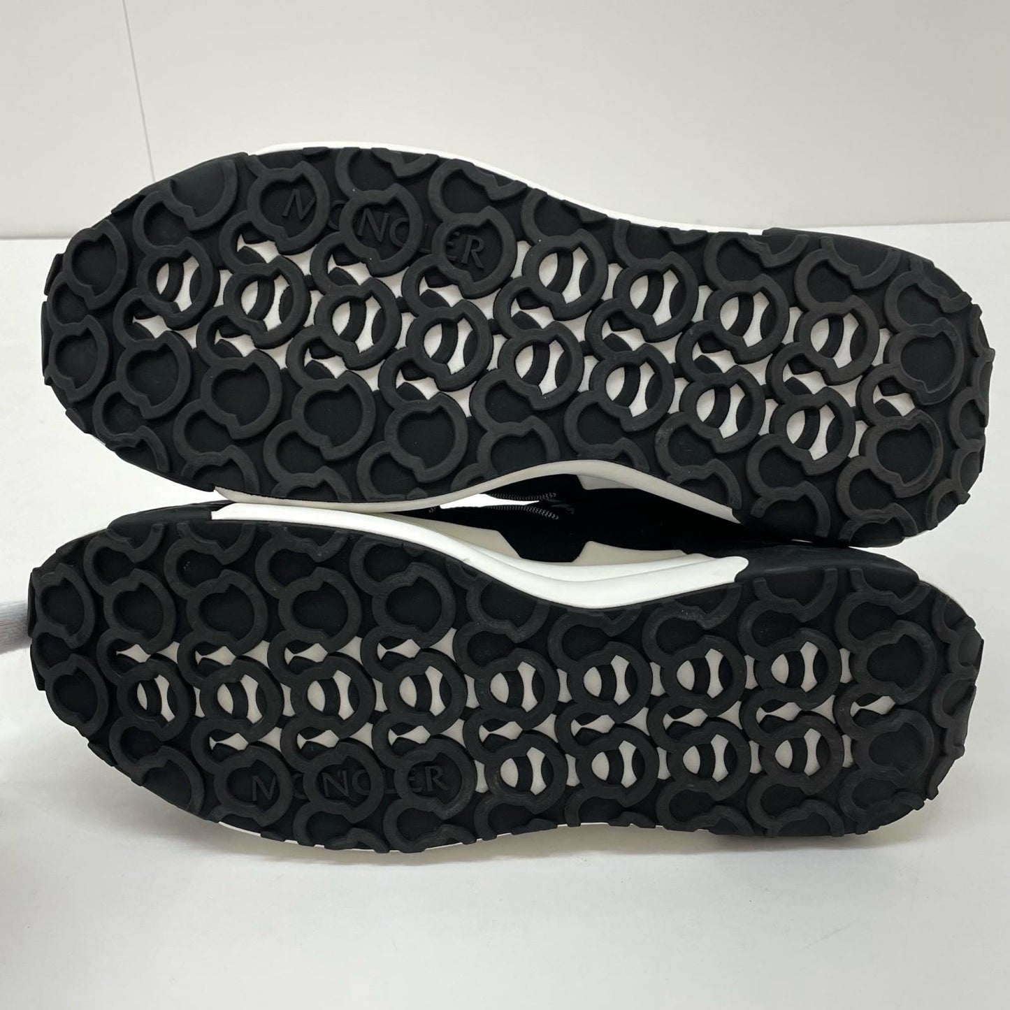 MONCLER | モンクレール Compassor ヌバックレザー&スエード スニーカー ブラック