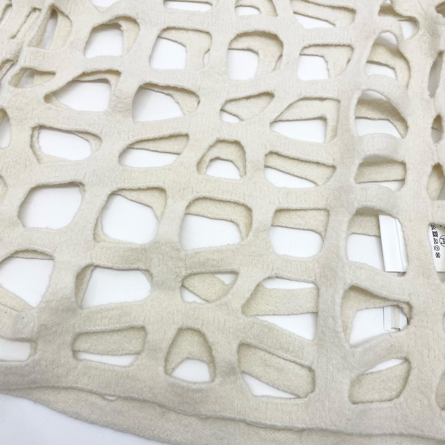 COMME des GARCONS | コムデギャルソン 製品加工 格子セーター ニット ニット PN-N011 アイボリー サイズ：S【尾張小牧店】