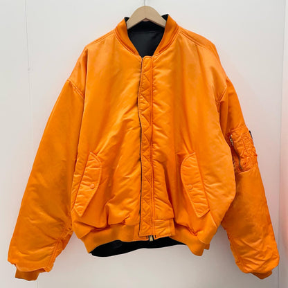 VETEMENTS | ヴェトモンベトモン Reversible Hooded Bomber Jacket ミリタリーコート UA53JA900B ブラック×オレンジ サイズ：S【尾張小牧店】