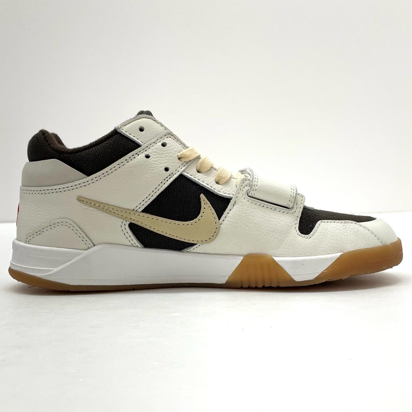 NIKE | ナイキ Jordan Jumpman Jack TR スニーカー fz8117-100 ホワイト×ブラウン 28.5cm【尾張小牧店】