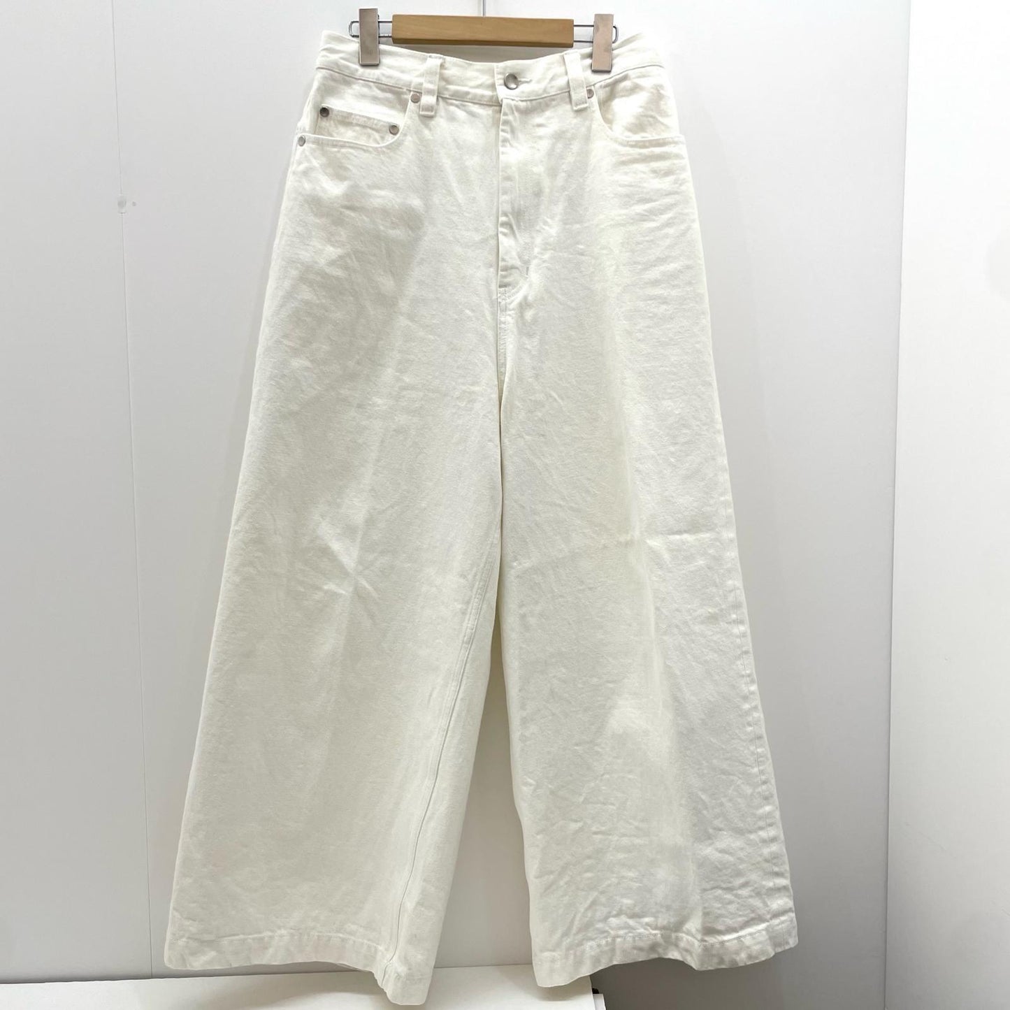 MAISON SPECIAL | メゾンスペシャル Hyper Wide Denim Baggy Pants パンツ 11231461220 ホワイト サイズ：1【尾張小牧店】