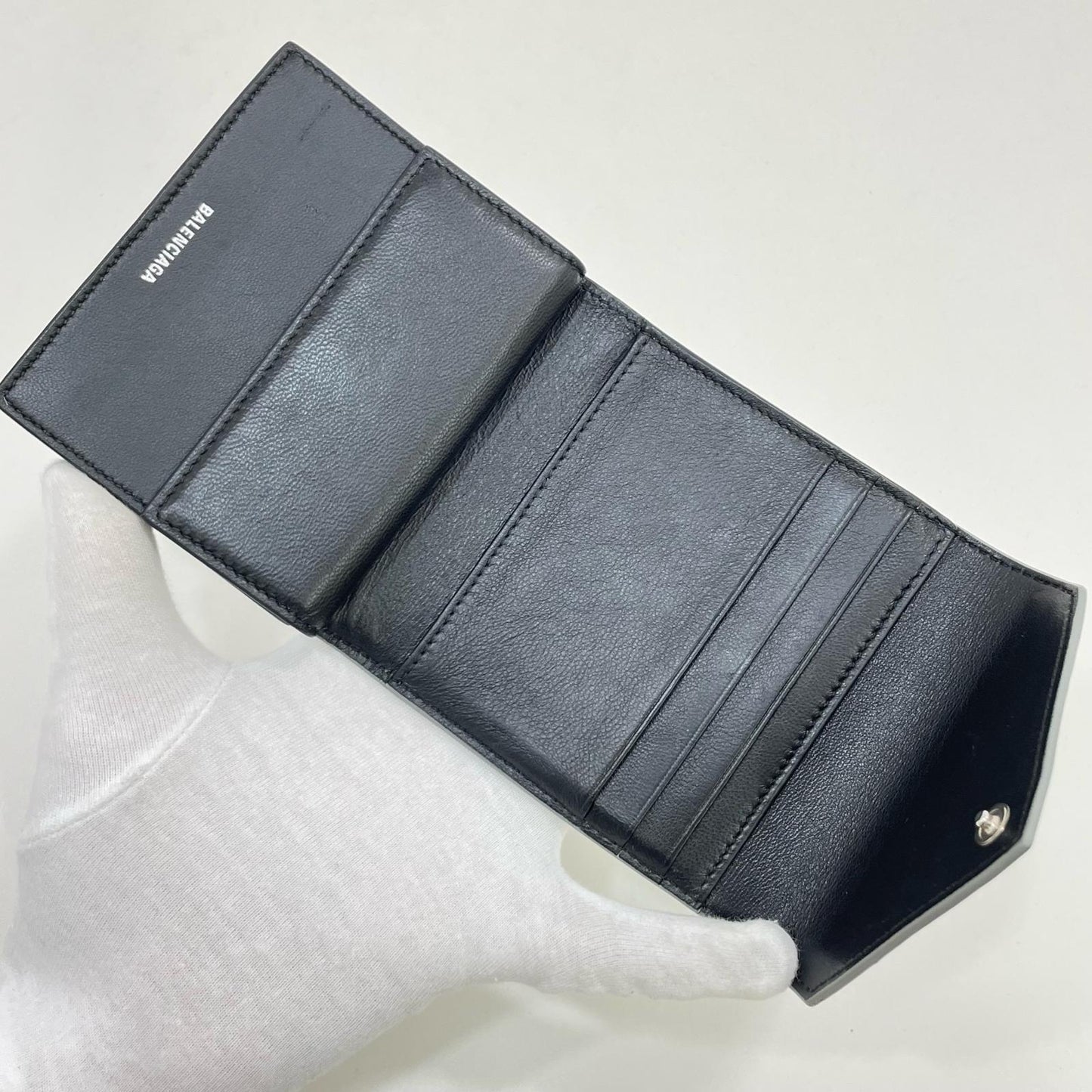 BALENCIAGA | バレンシアガ 三つ折り財布 シルバー【尾張小牧店】