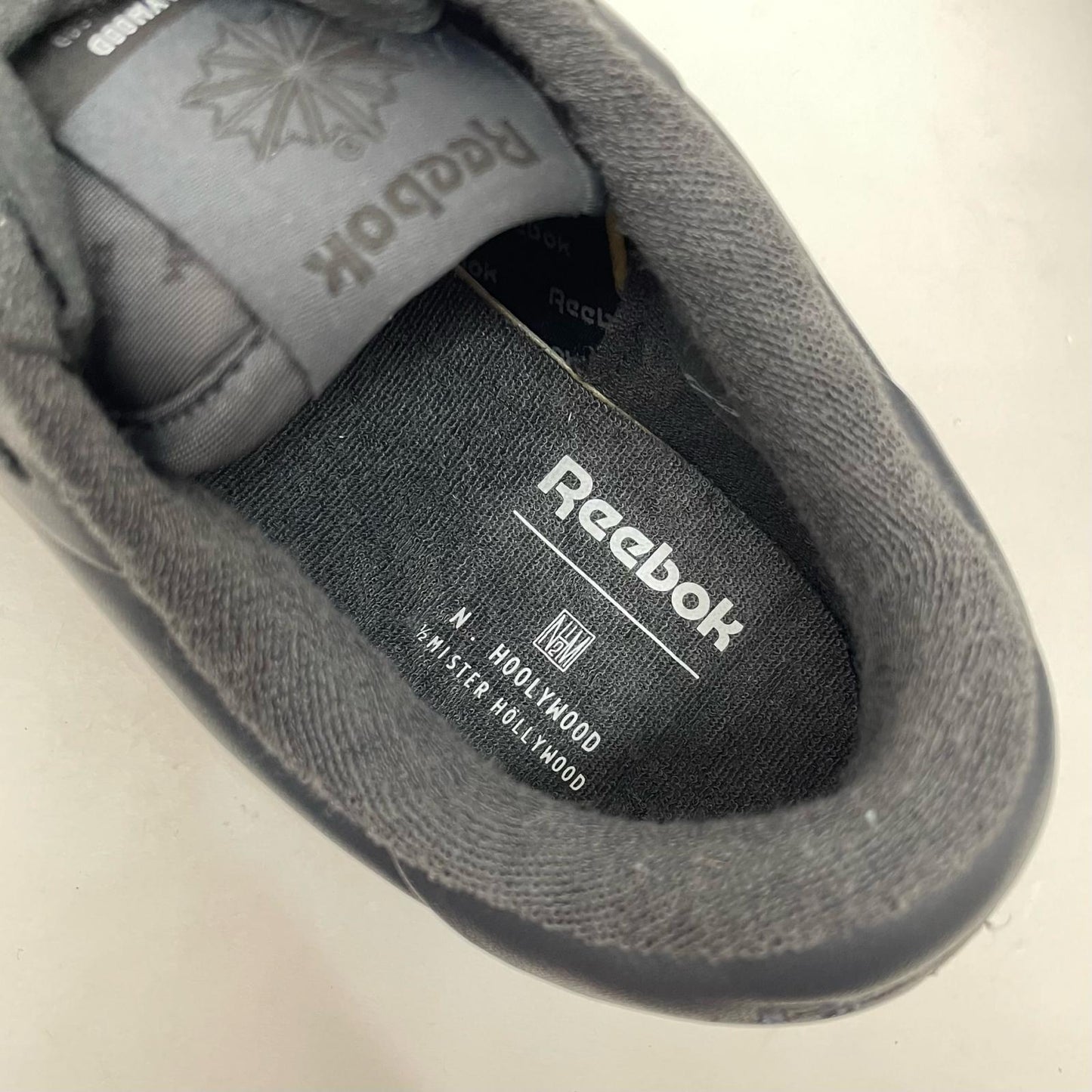 Reebok | リーボック スニーカー 2251-SE01 チャコール 27.5cm【尾張小牧店】
