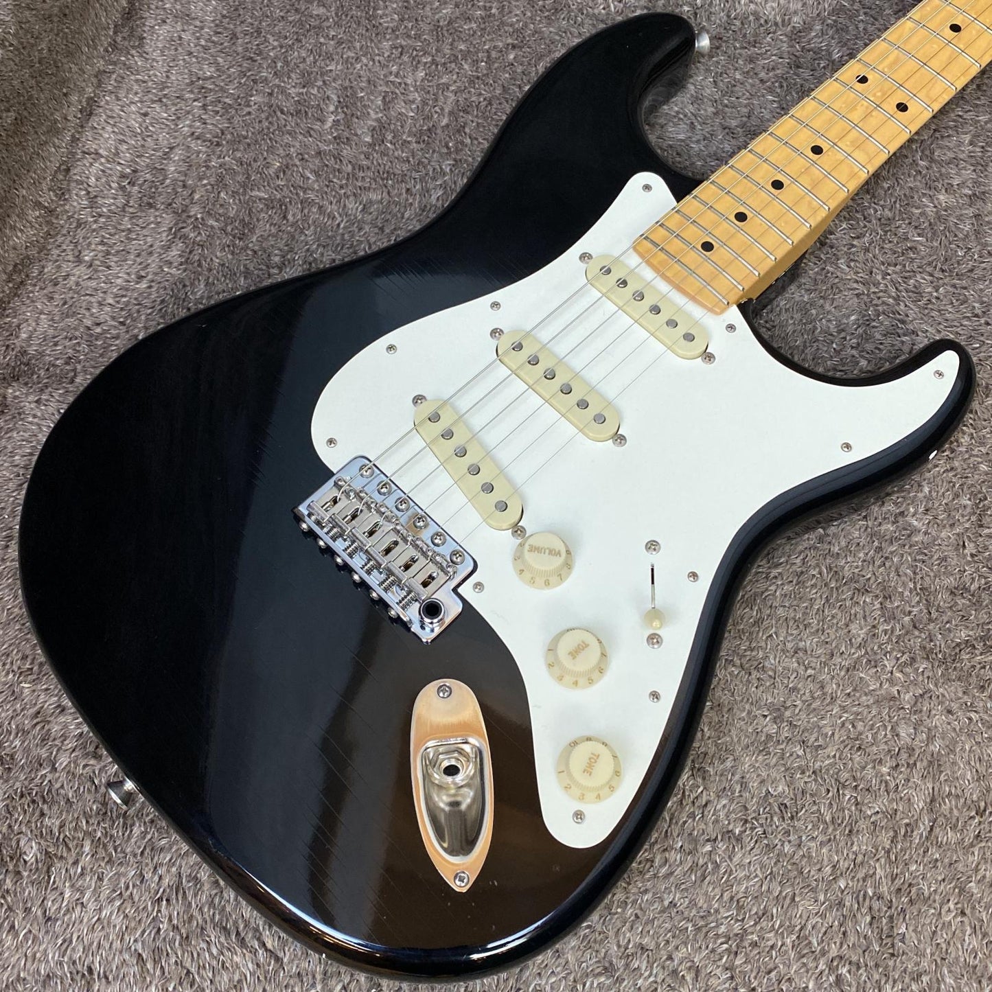 J.W.Black Guitars | ジェイダブリューブラックギターズ 楽器 USA JWB-S Soft Aged Black【尾張小牧店】