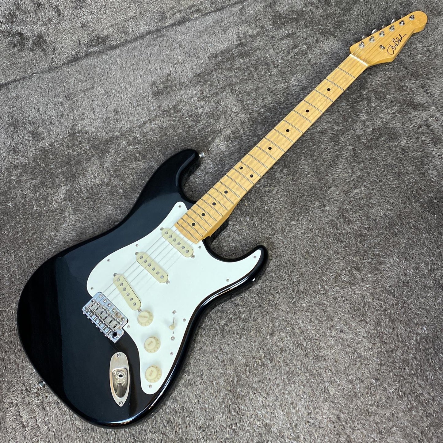 J.W.Black Guitars | ジェイダブリューブラックギターズ 楽器 USA JWB-S Soft Aged Black【尾張小牧店】