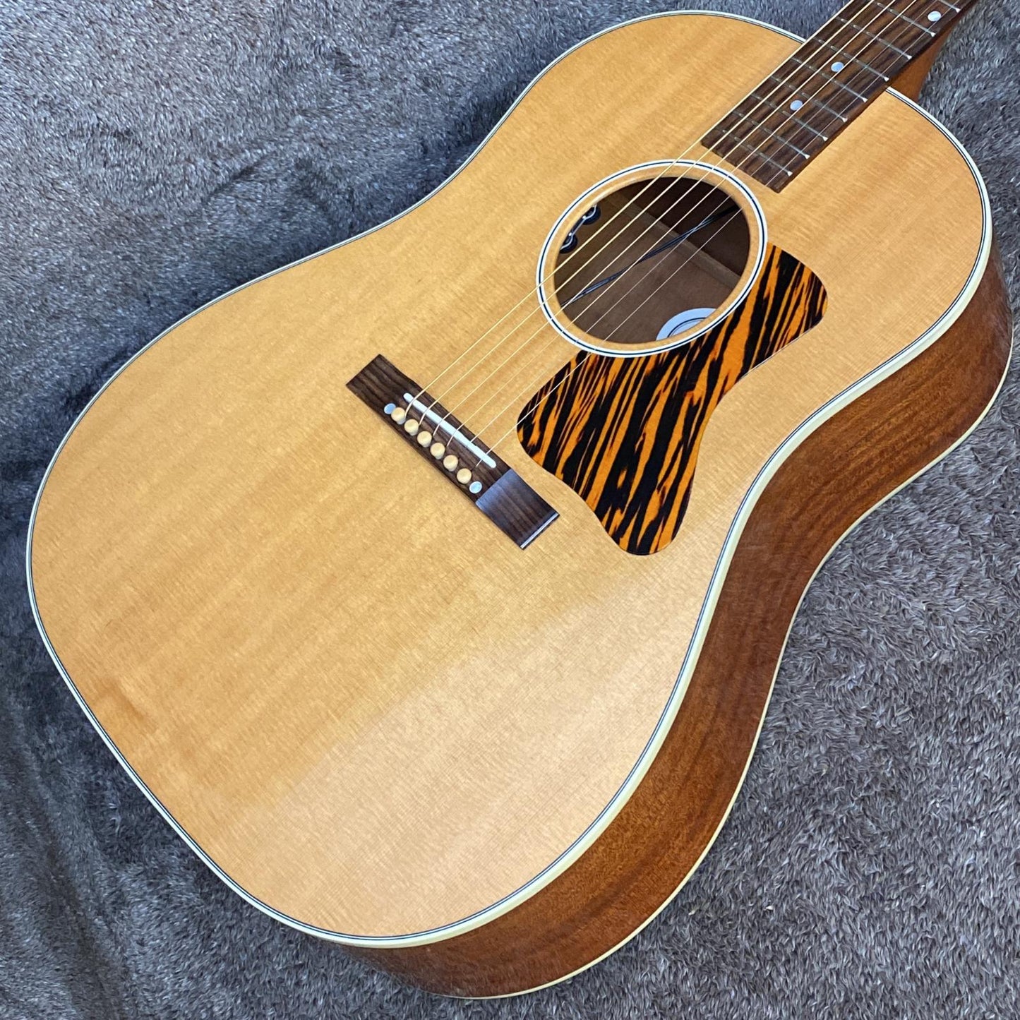 Gibson | ギブソン 楽器 J-35 Natural 2017年製【尾張小牧店】