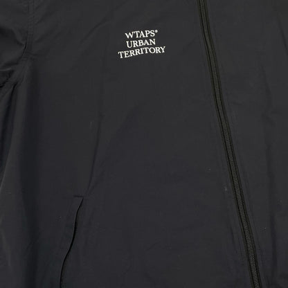 W)TAPS | ダブルタップス TRACK JACKET NYLON TUSSAH ナイロンジャケット 221WVDT-JKM03 ブラック サイズ：3【尾張小牧店】
