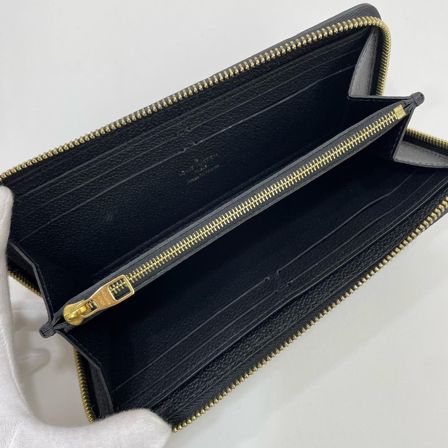 LOUIS VUITTON | ルイ・ヴィトン 長財布 ブラック【尾張小牧店】