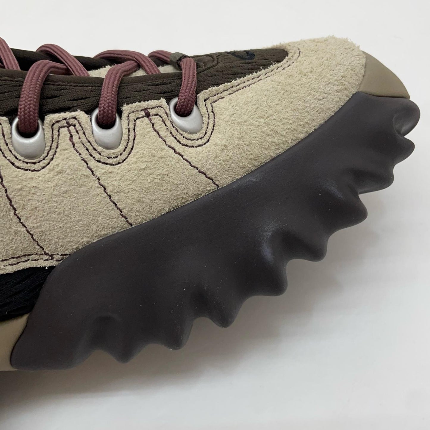 OAKLEY | オークリー HAIRY SUEDE EDGEBOOT その他靴 S08004458D125 ベージュ 26.5cm