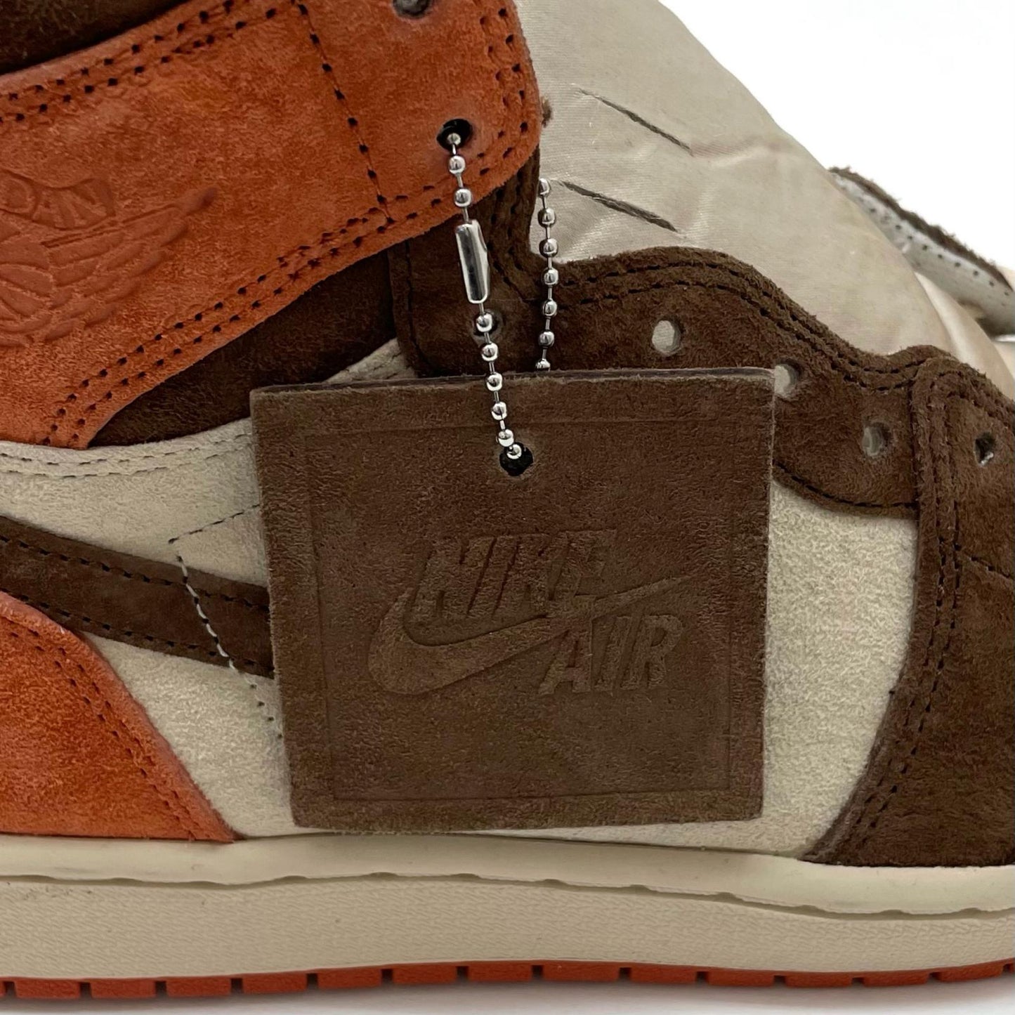 NIKE | ナイキ Nike Women's Air Jordan 1 High OG スニーカー FQ2941-200 ブラウン×オフホワイト 27.5cm【尾張小牧店】