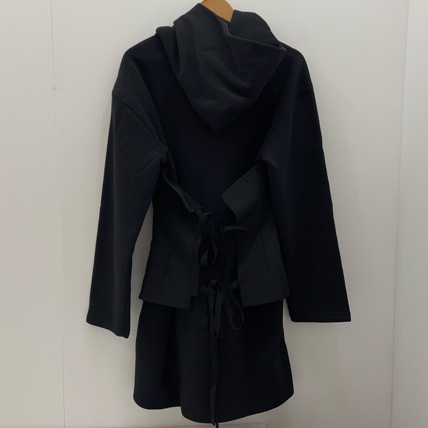 MM6(Maison Margiela) | エムエムシックスメゾンマルジェラ パーカー S52DA0011 ブラック サイズ：M【尾張小牧店】