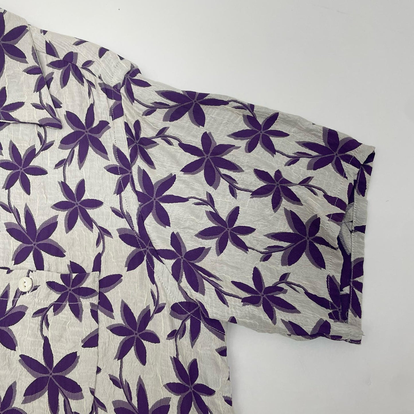 Needles | ニードルス ONE-UP SHIRT-ACE/R FLORALX 半袖シャツ MR238 ホワイト×パープル サイズ：M【尾張小牧店】