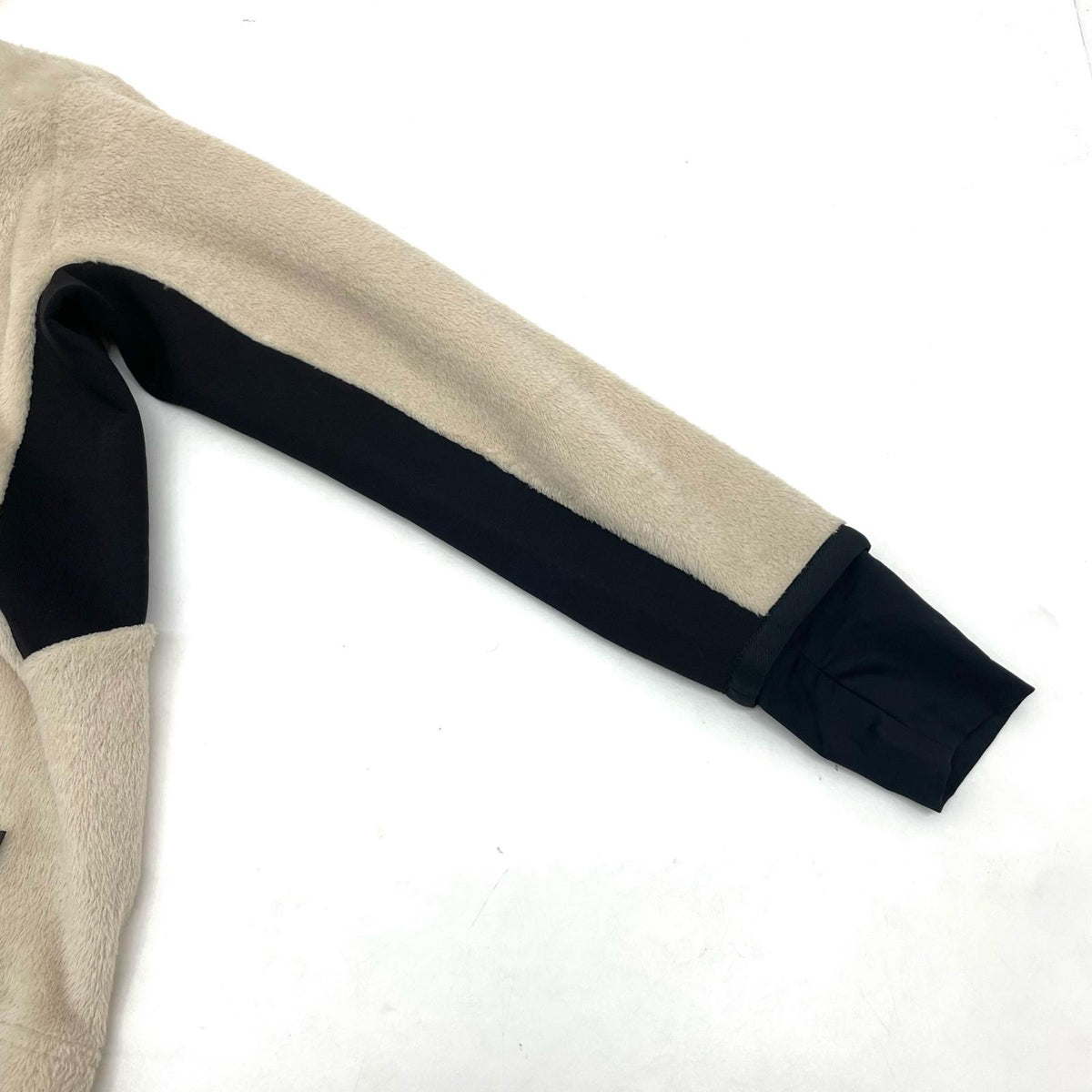 【中古】MONCLER | モンクレール パーカー ホワイト サイズ：S【尾張小牧店】