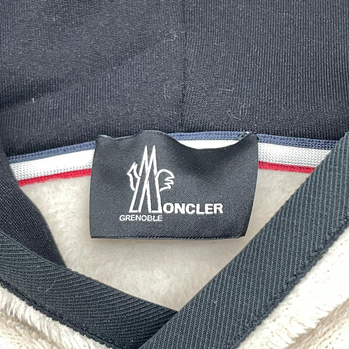 【中古】MONCLER | モンクレール パーカー ホワイト サイズ：S【尾張小牧店】