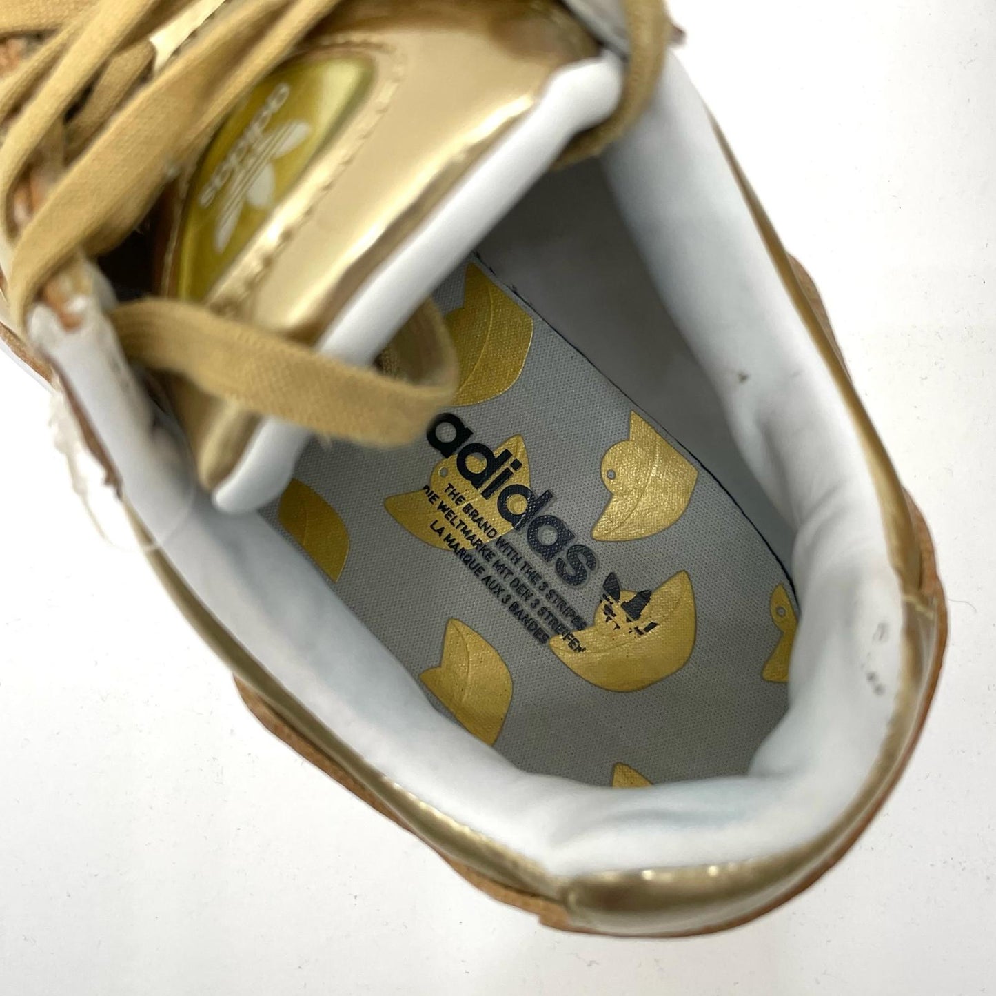 adidas | アディダス スニーカー ゴールド 22.5cm【尾張小牧店】