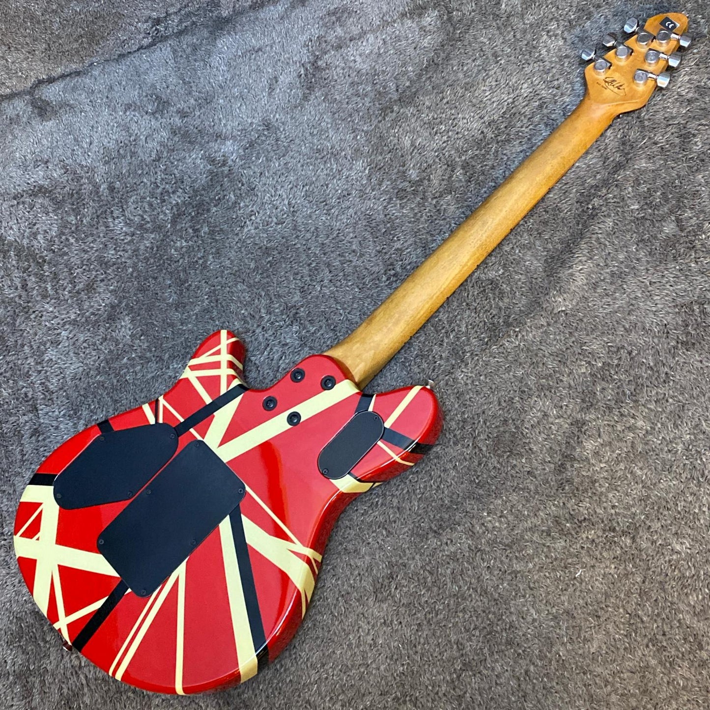 PEAVEY | ピービー 楽器 EVH Wolfgang Special Red Stripe【尾張小牧店】