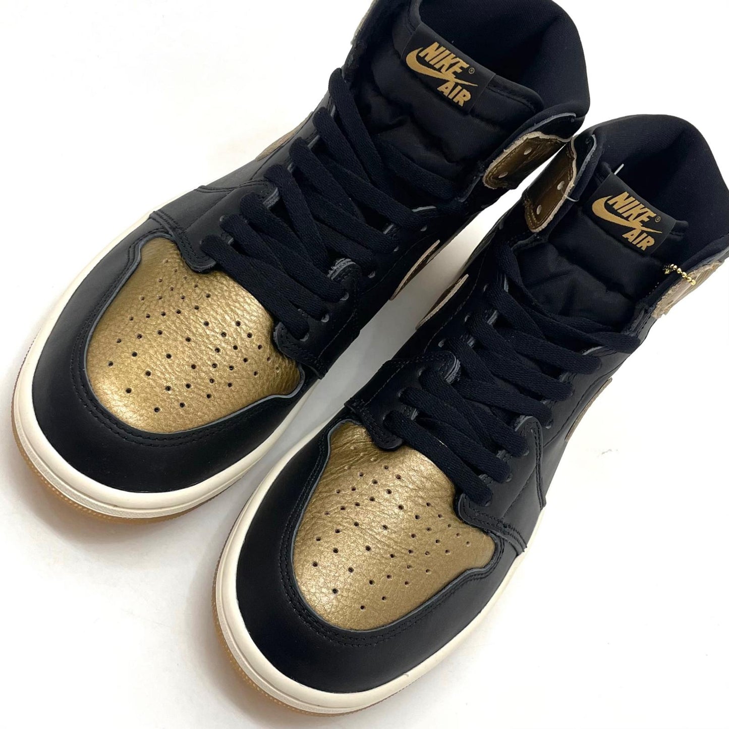 【中古】NIKE | ナイキ AIR JORDAN 1 RETRO HIGH OG "Black and Gold"/エアジョーダン1 レトロ ハイ OG "ブラック アンド ゴールド"　スニーカー 靴　DZ5485-071 ゴールド×ブラック 28.5cm【尾張小牧店】
