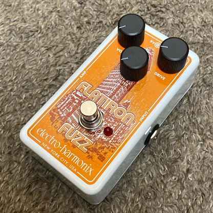 【新品】 Electro-Harmonix | エレクトロハーモニクス 楽器 FLATIRON FUZZ【尾張小牧店】