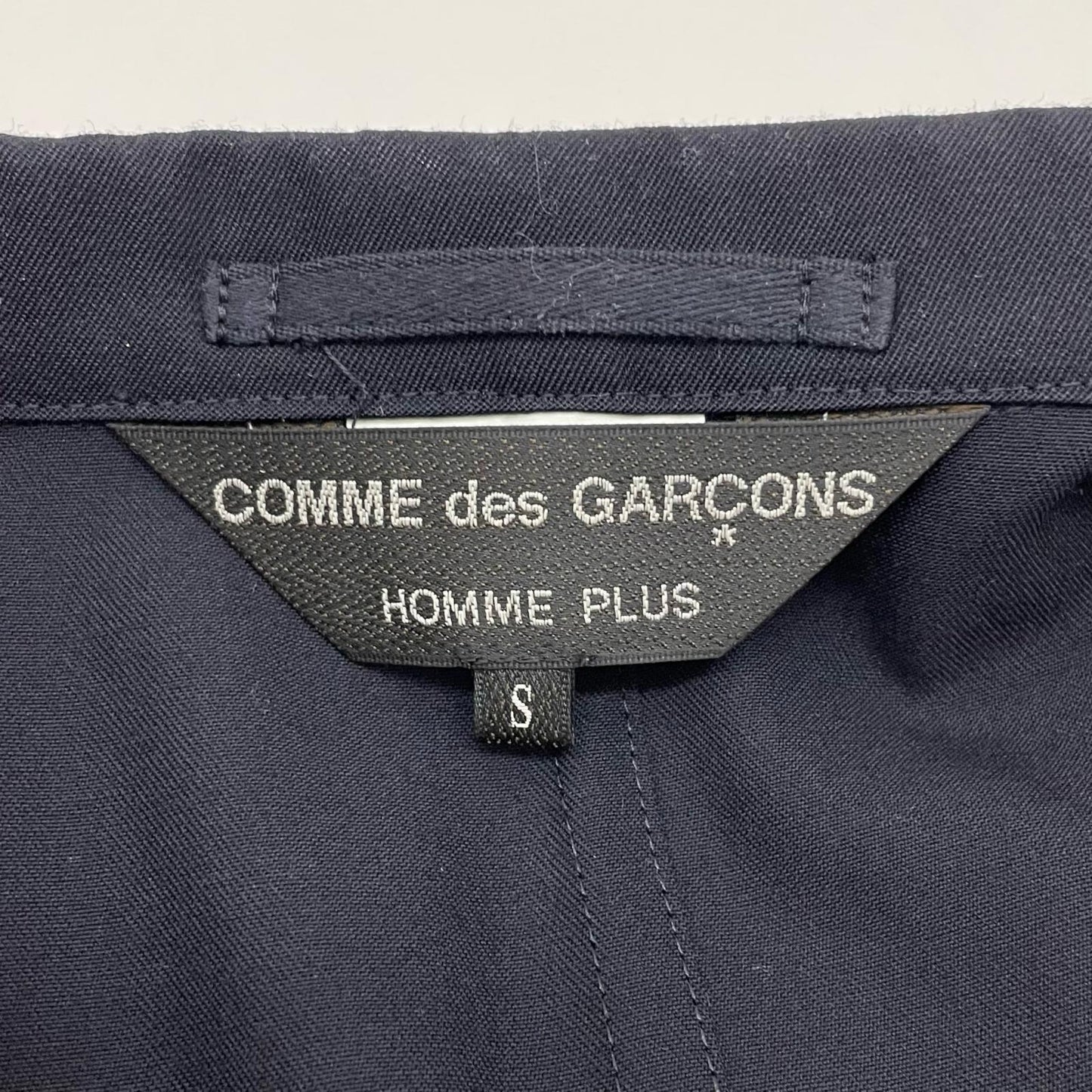 COMME des GARCONS HOMME PLUS | コムデギャルソンオムプリュス レイヤード カットオフ ダブル ドッキングコート その他アウター PS-J010 ブラック サイズ：S【尾張小牧店】