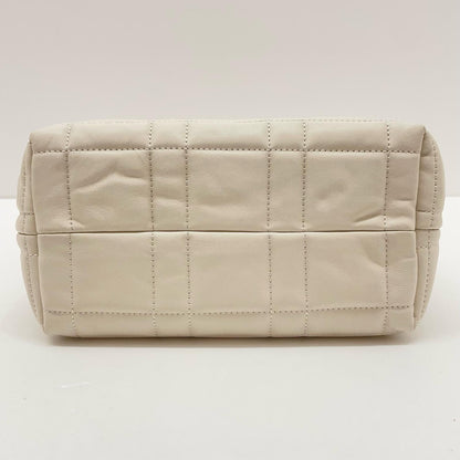 kate spade NEW YORK | ケイトスペードニューヨーク ｿﾌﾄｳｪｱ ｷﾙﾃｯﾄﾞ ﾚｻﾞｰﾐﾆﾄｰﾄ ショルダーバッグ K7988-1 ホワイト【尾張小牧店】