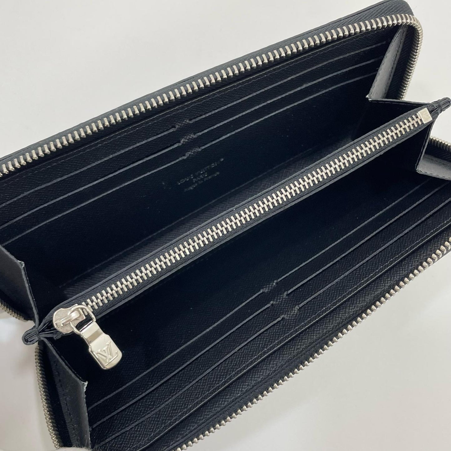 LOUIS VUITTON | ルイ・ヴィトン 長財布 ブラック【尾張小牧店】