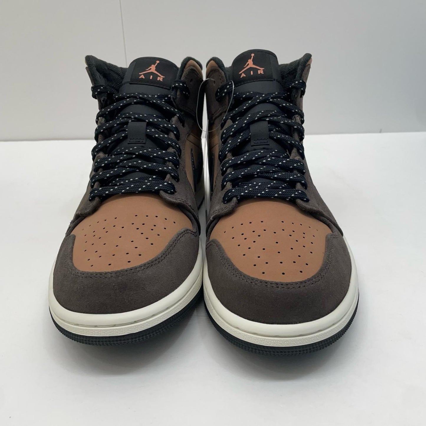 NIKE | ナイキ Air Jordan 1 Mid SE スニーカー DC7294-200 ブラウン 29cm