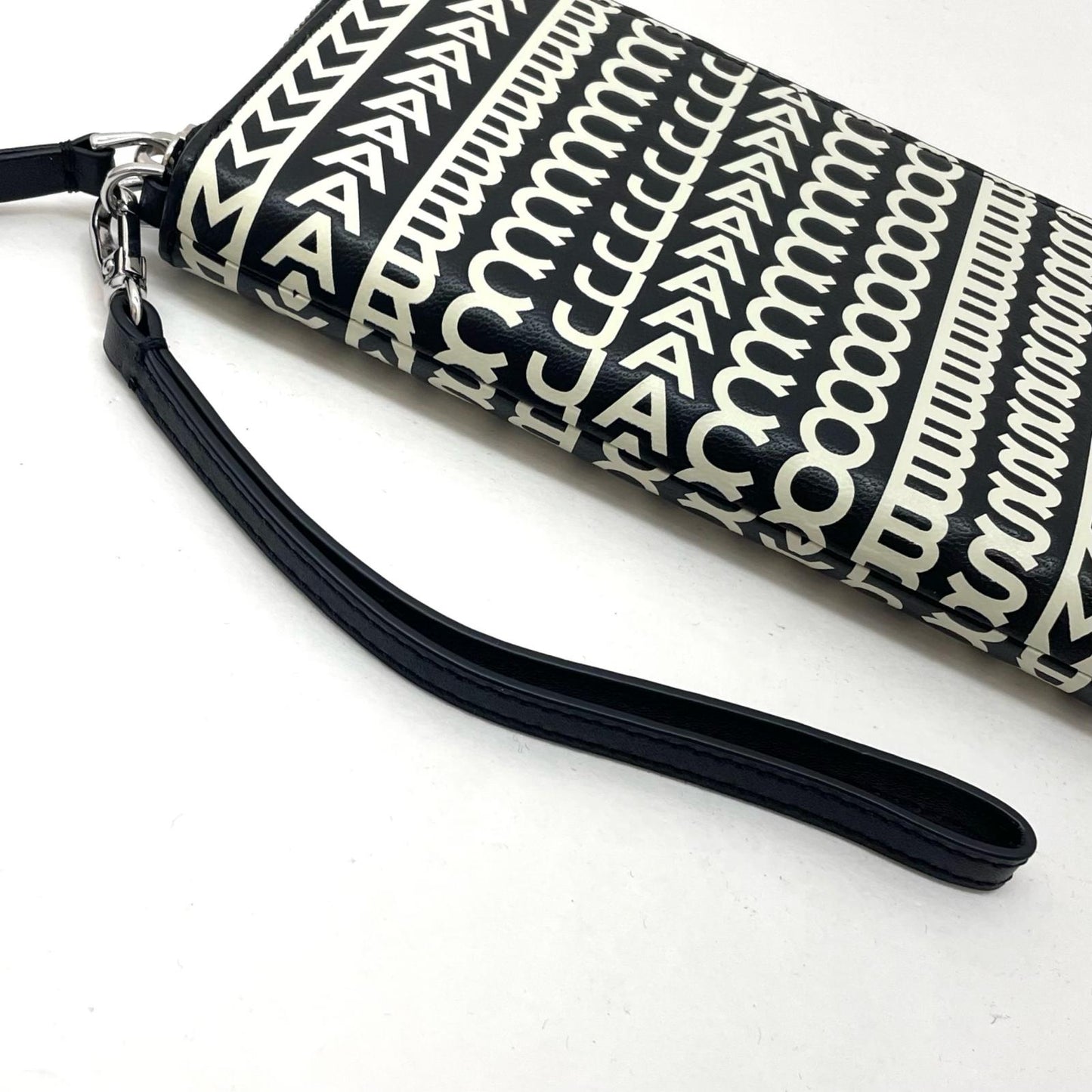 MARC JACOBS | マークジェイコブス 長財布 S151L03FA22-005 ブラック×ホワイト【尾張小牧店】
