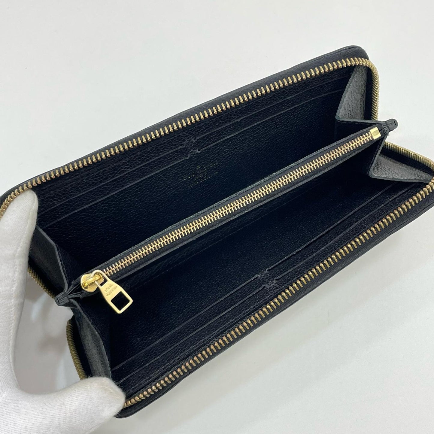 LOUIS VUITTON | ルイ・ヴィトン 長財布 ブラック【尾張小牧店】