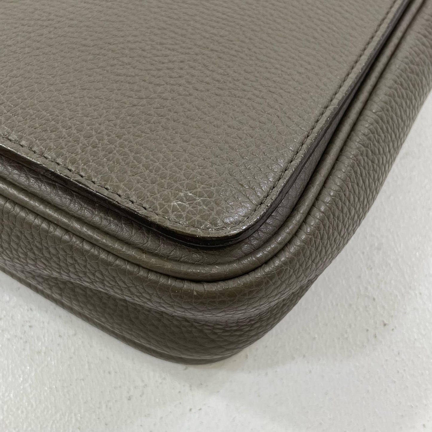 BALLY | バリー セカンドバッグ ベージュ【尾張小牧店】