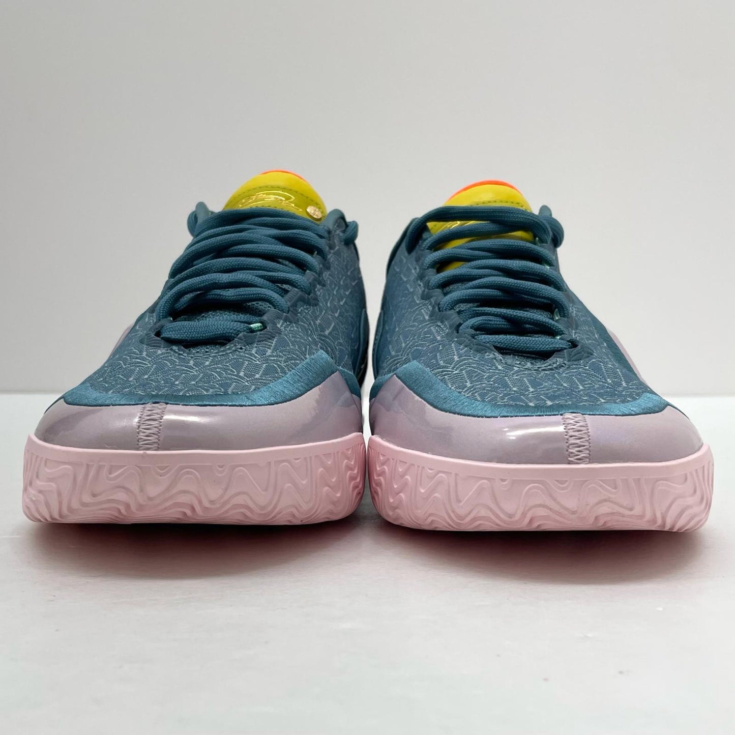 NIKE | ナイキ LeBron 23 スニーカー IH1514-001 ピンク×ブルー 28cm