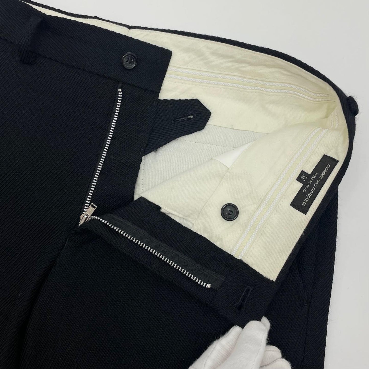 【中古】COMME des GARCONS HOMME PLUS | コムデギャルソンオムプリュス　23SS STIRRUP PANTS コーデュロイパンツ ブラック サイズ：XS【尾張小牧店】