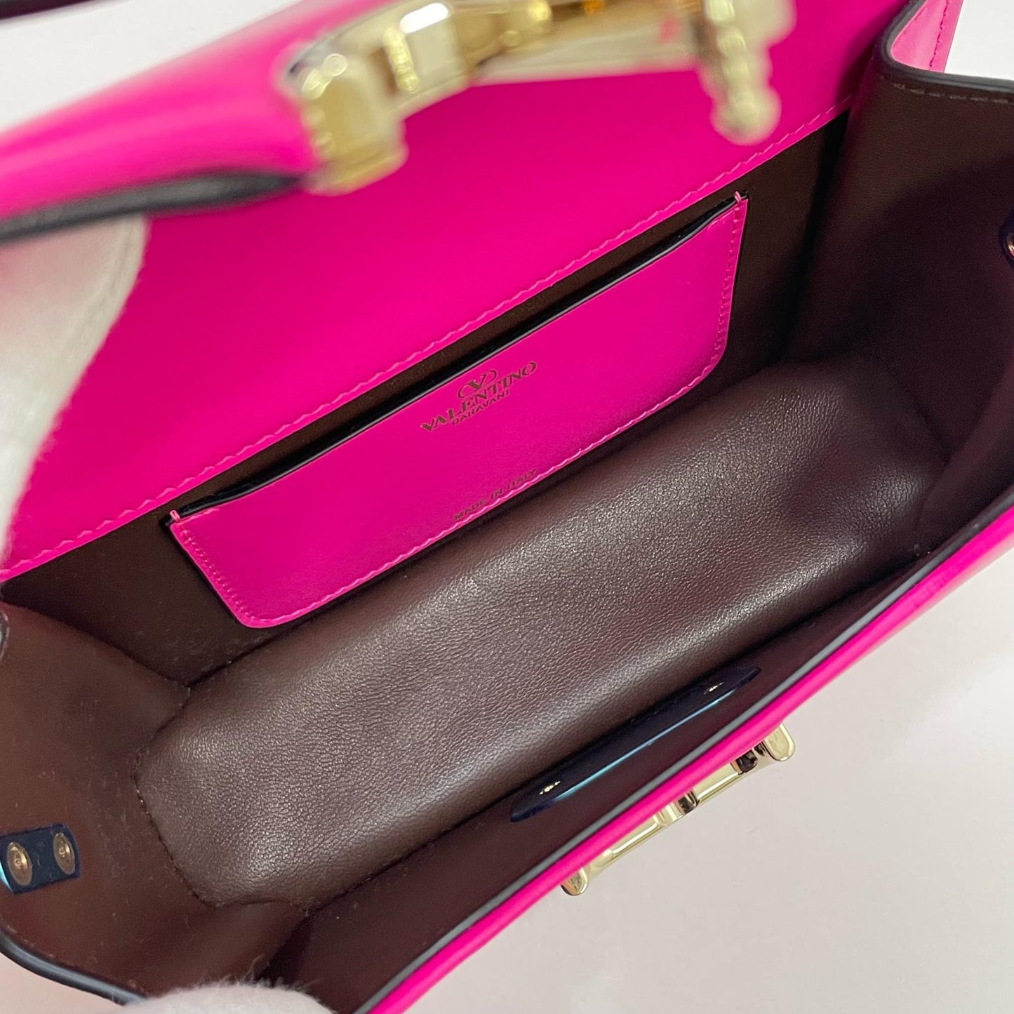 Valentino Garavani | ヴァレンティノ・ガラヴァーニ ショルダーバッグ ピンク【尾張小牧店】