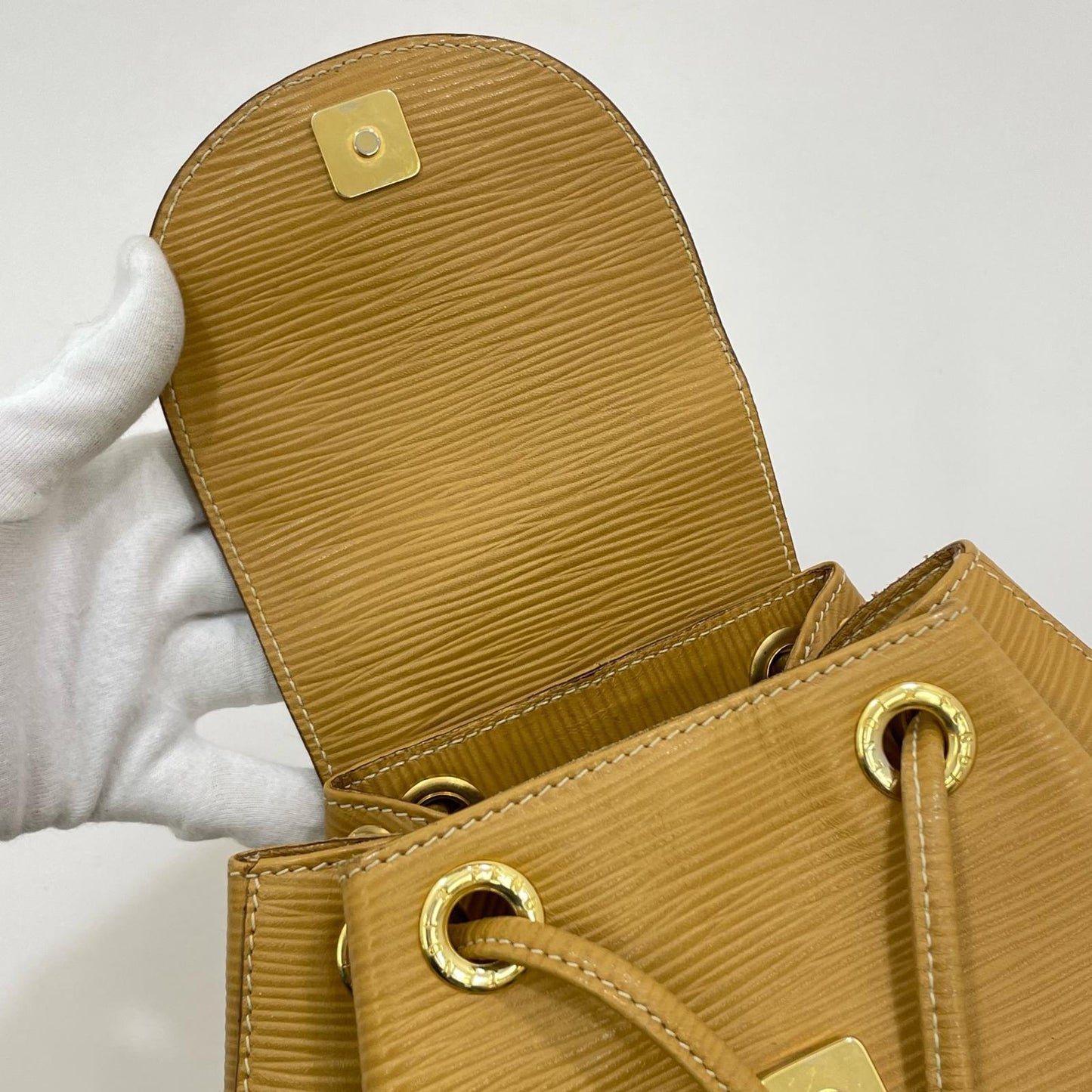 FENDI | フェンディ リュック・デイパック ベージュ【尾張小牧店】