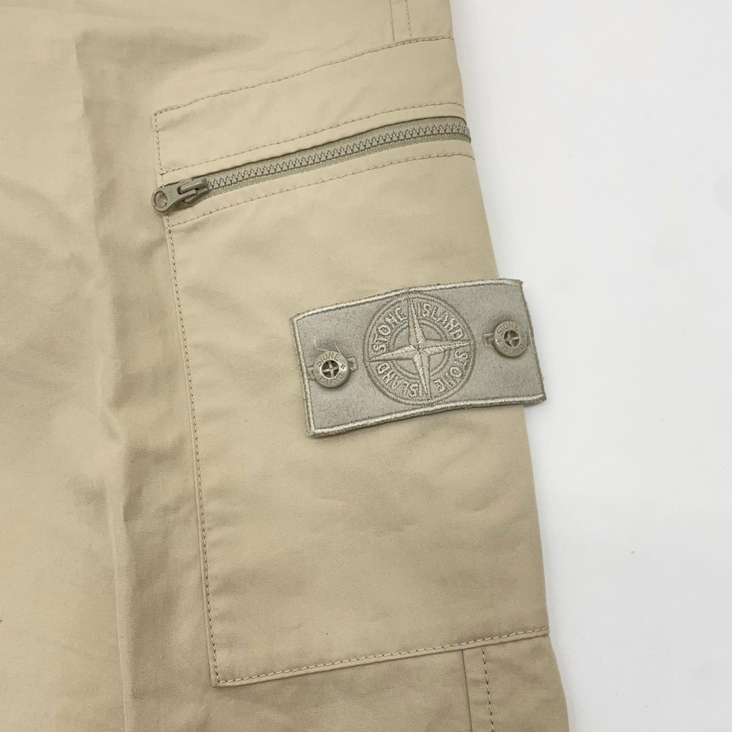 STONE ISLAND | ストーンアイランド カーゴパンツ 8015319F1 ベージュ サイズ：28【尾張小牧店】