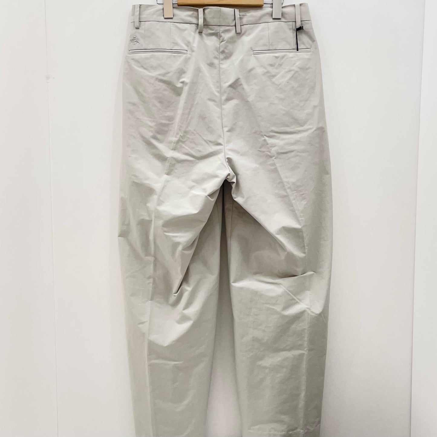 COOTIE | クーティー EWP 2 Tuck Trousers パンツ BRCT-CTE25S-101 セメント サイズ：M【尾張小牧店】