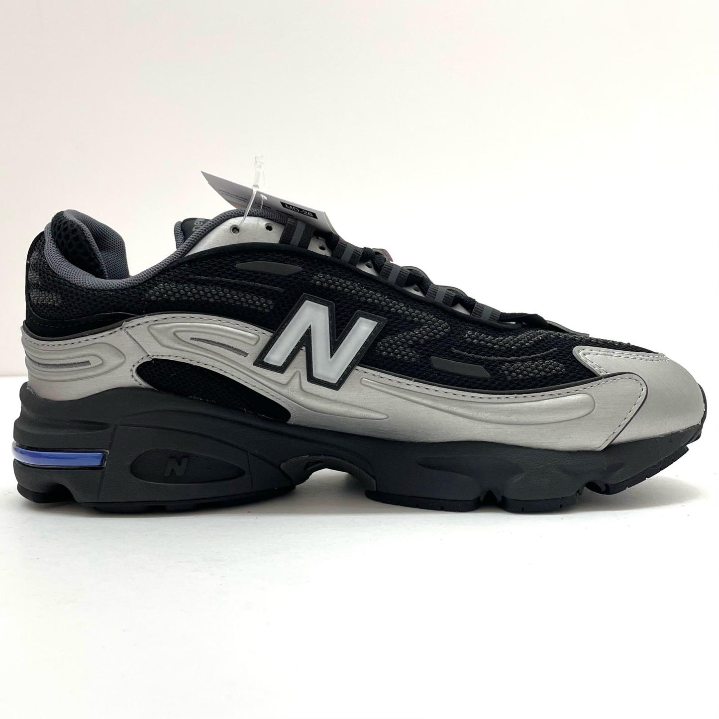 NEW BALANCE | ニューバランス スニーカー M1000DJ シルバー×ブラック 26.5cm【尾張小牧店】