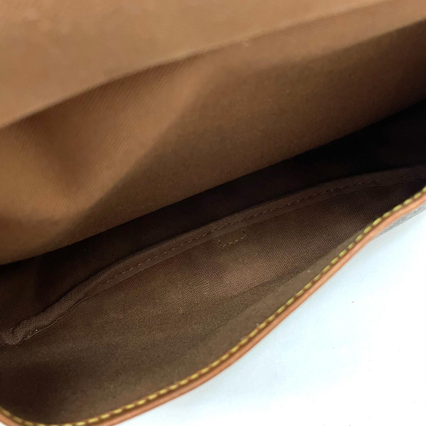 LOUIS VUITTON | ルイ・ヴィトン ショルダーバッグ ブラウン【尾張小牧店】