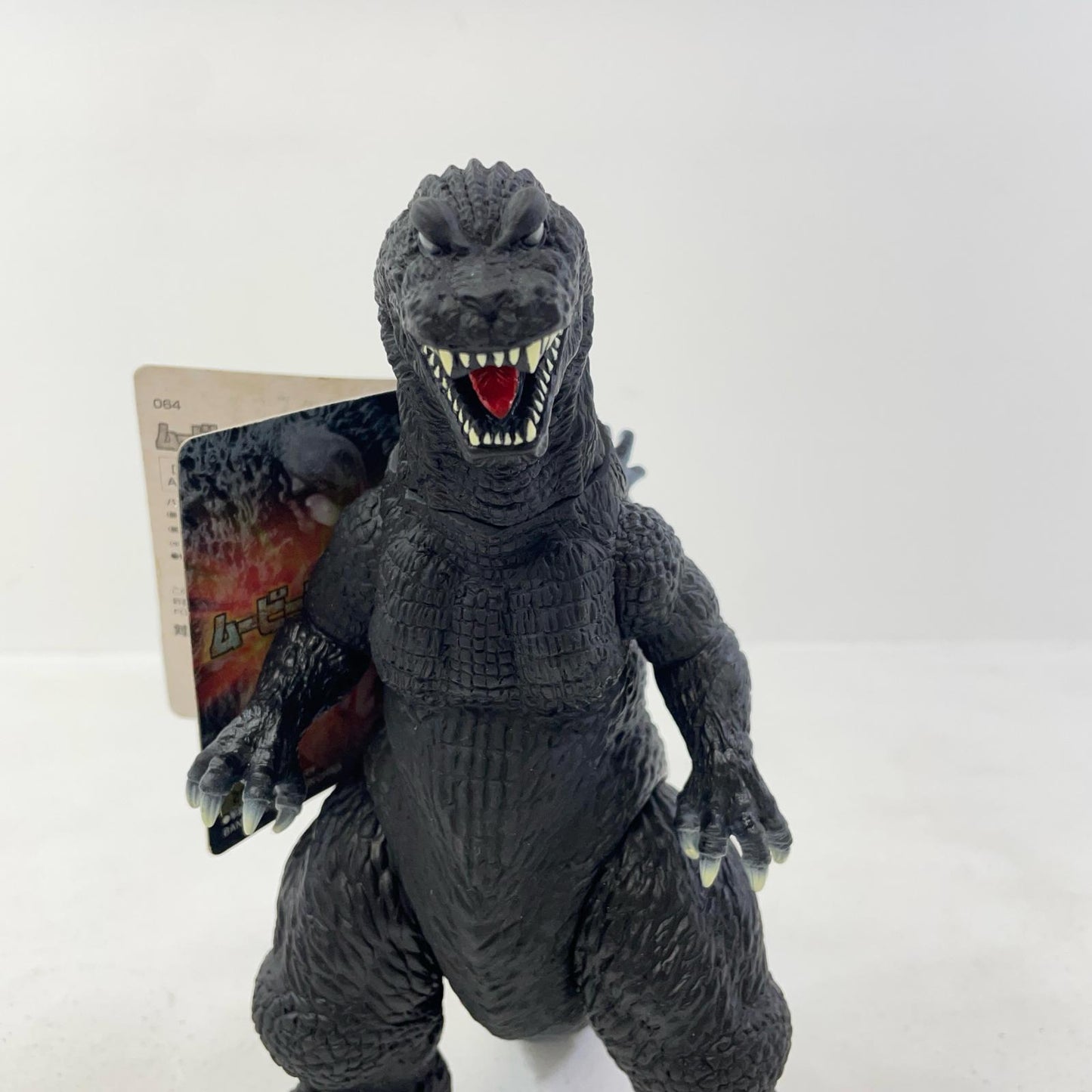 フィギュア ゴジラ2002「ゴジラ・モスラ・キングギドラ大怪獣総攻撃」ムービーモンスターシリーズ【フィギュア】【尾張小牧店】