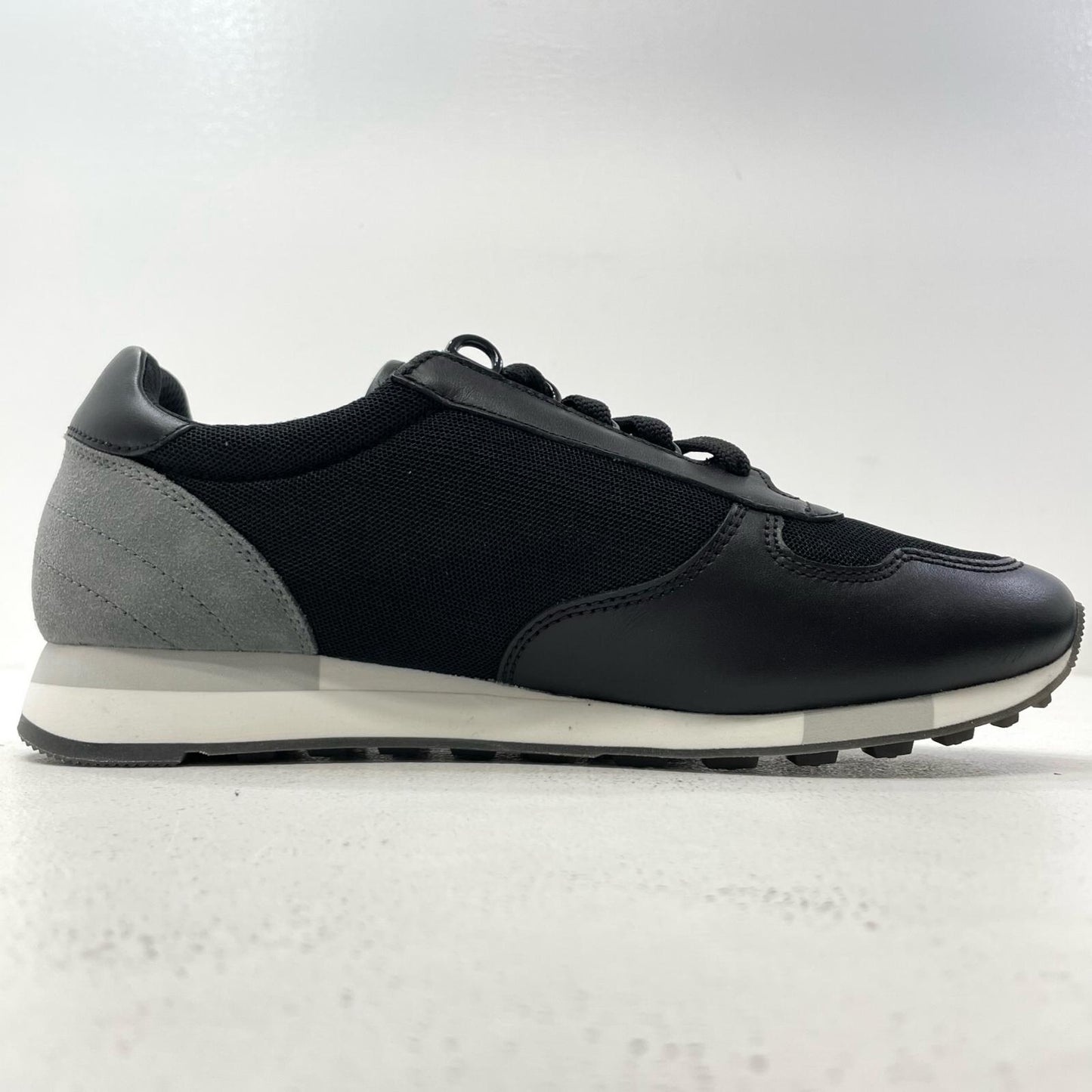 BALLY | バリー スニーカー ブラック【尾張小牧店】