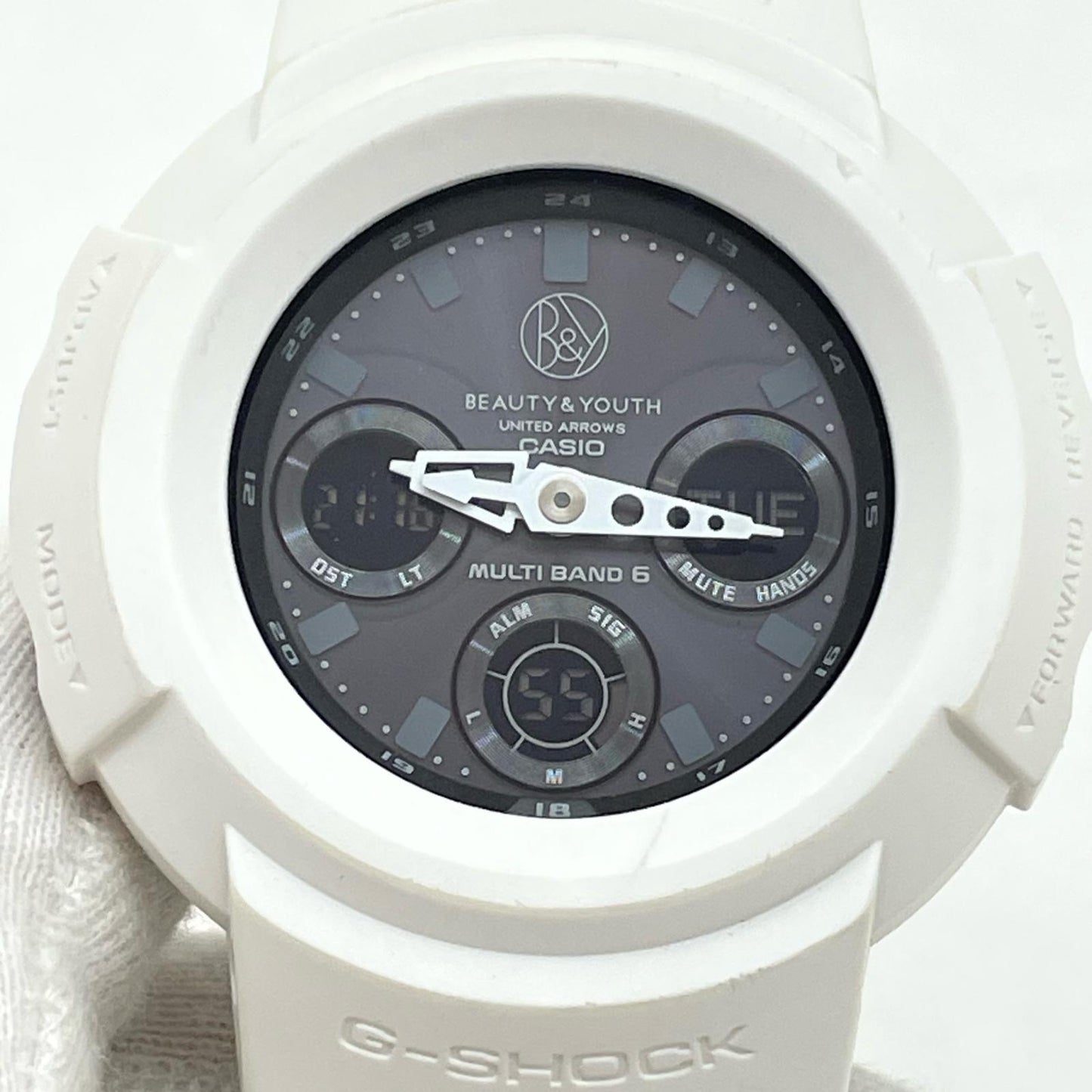 G-SHOCK | ジーショック 腕時計 ホワイト【尾張小牧店】