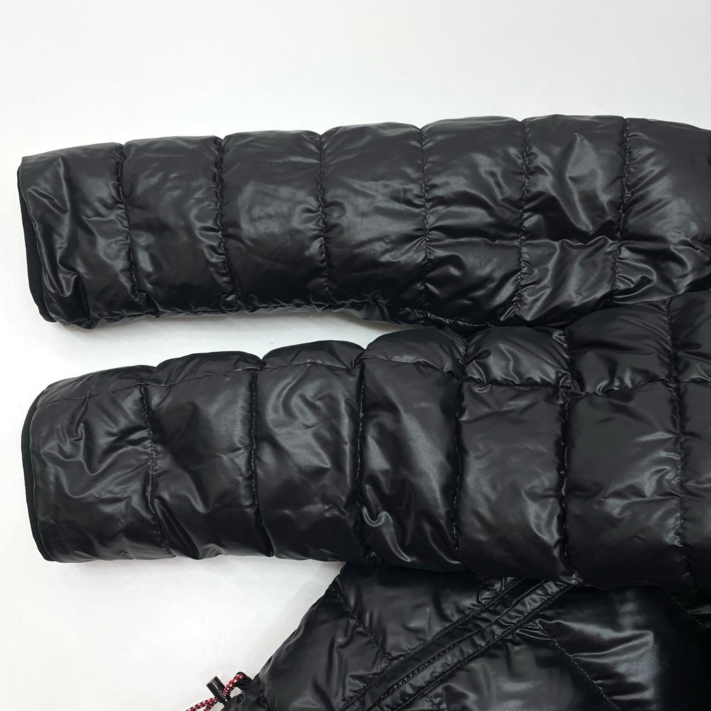 MONCLER | モンクレール HAFFNER ダウンジャケット F20921B52670 ブラック サイズ：1【尾張小牧店】