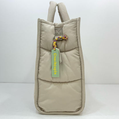 COACH | コーチ その他バッグ ベージュ【尾張小牧店】