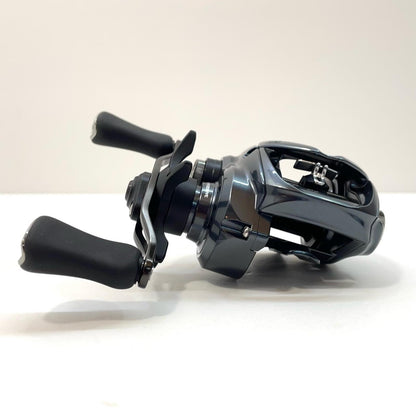【フィッシング/釣り/釣具/リール】 【ベイトリール/右ハンドル】Daiwa | ダイワ 25タトゥーラ SV TW 100XH【尾張小牧店】