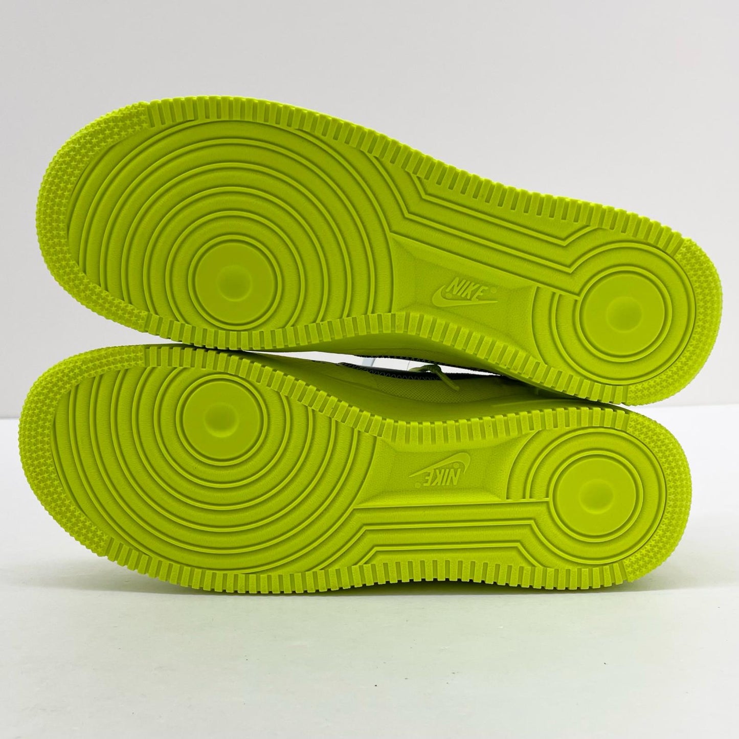 NIKE | ナイキ Air Force 1 Low Volt スニーカー AO4606-700 イエロー 28cm