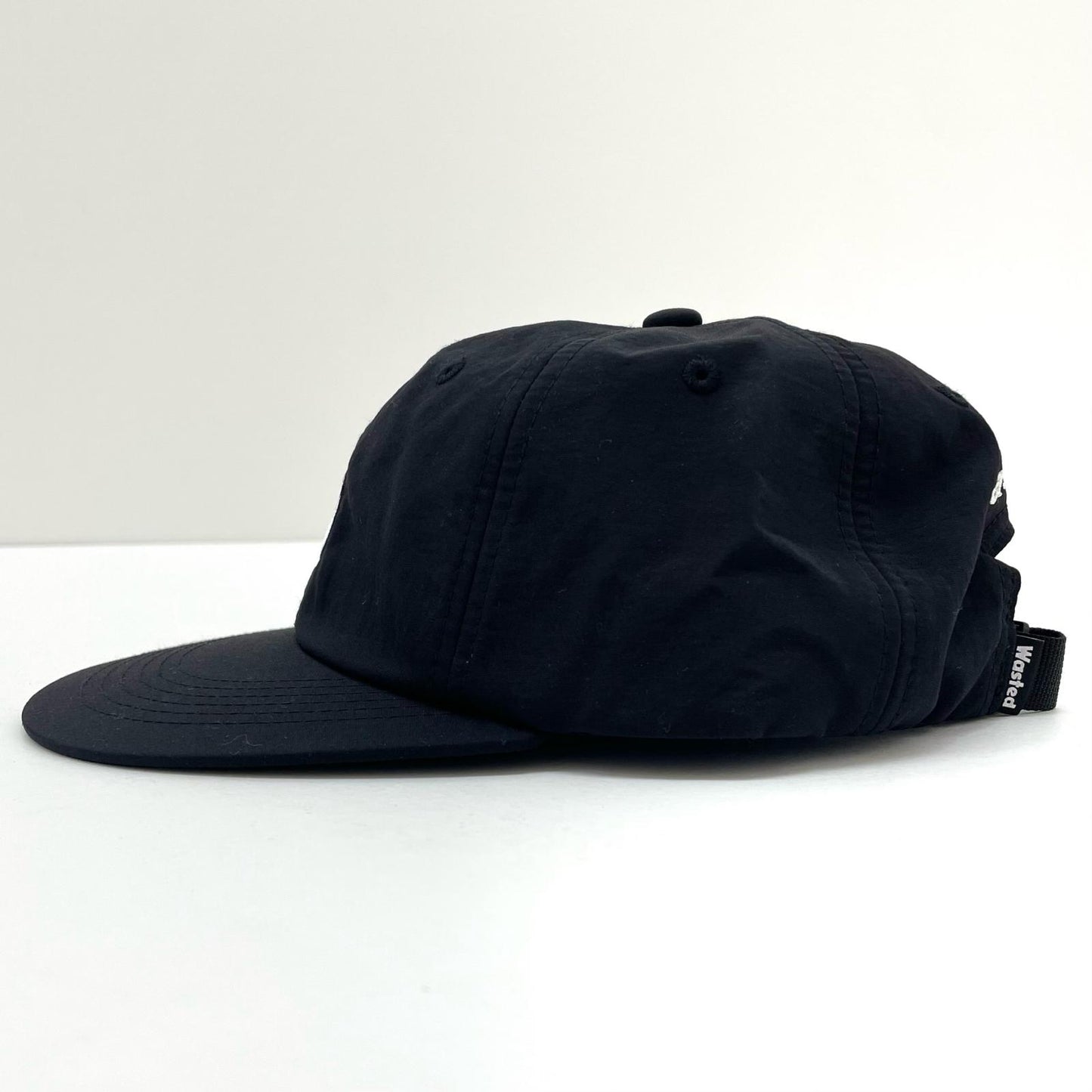 Wasted Youth | ウエステッドユースウェステッドユース NYLON 6 PANEL CAP キャップ WY27GD002 ブラック【尾張小牧店】