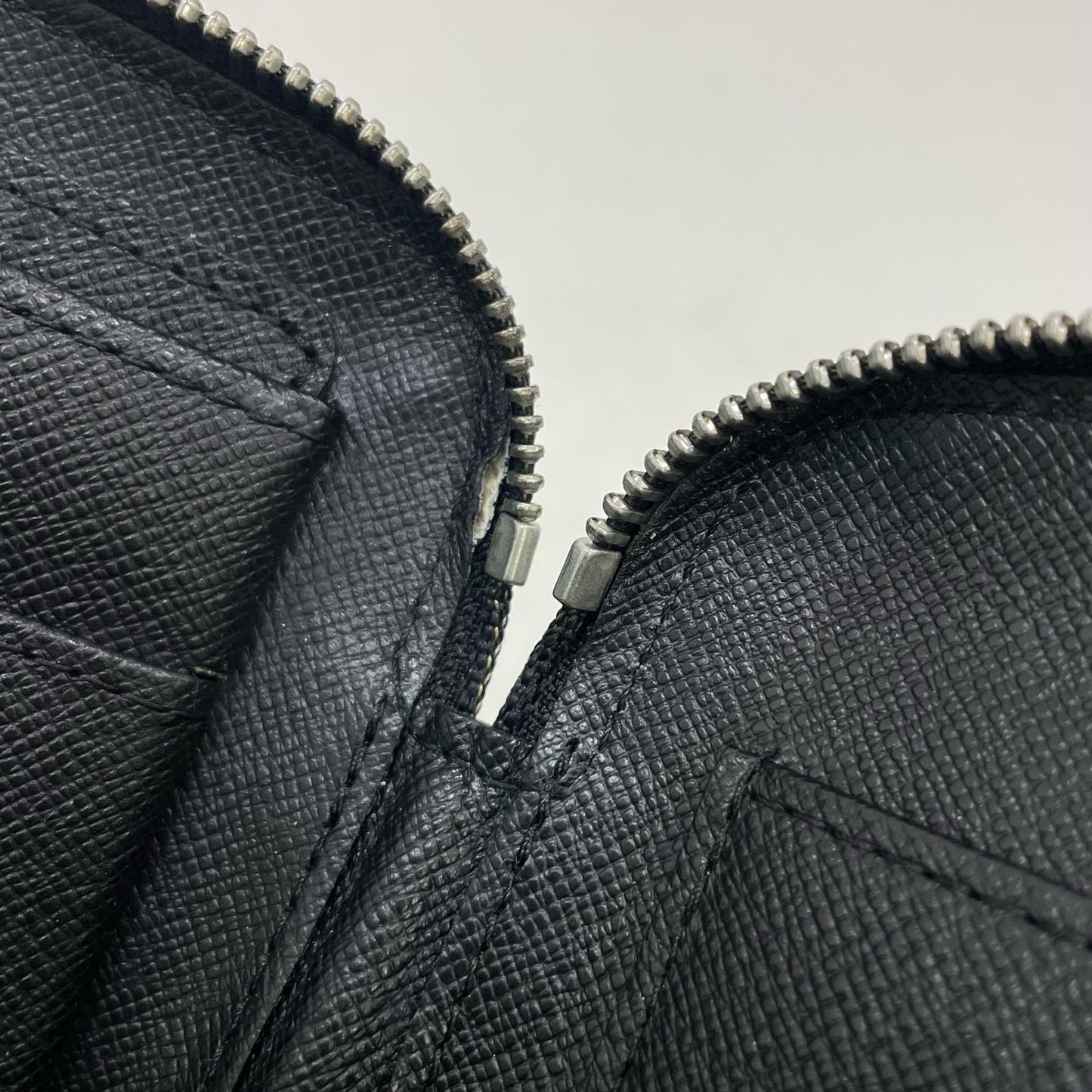 LOUIS VUITTON | ルイ・ヴィトン 長財布 ブラック【尾張小牧店】
